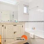 Lägenhet #025 Charming 3br Albufeira