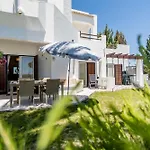 דירה #025 Charming 3br אלבופיירה