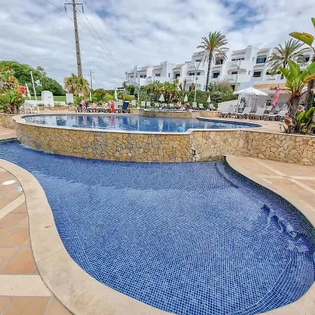 #025 T3 Encantador Em By Holidays Apartamento