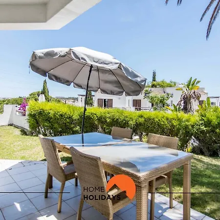 #025 Charming 3br Appartement Albufeira